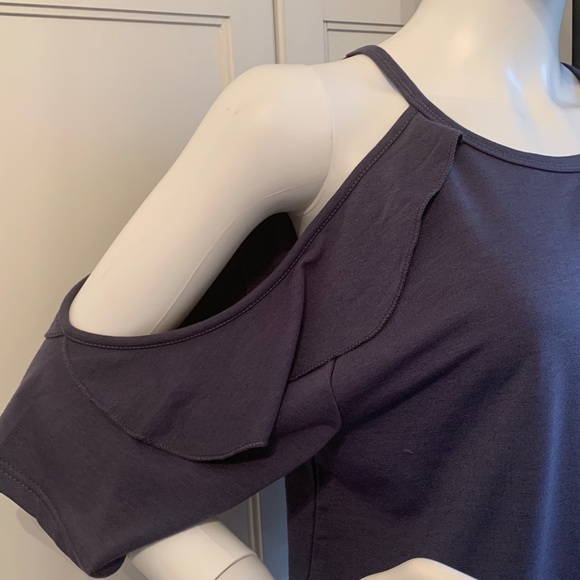 Thyme and Honey Cold Shoulder Ruffle Top - Picture 5 of 7